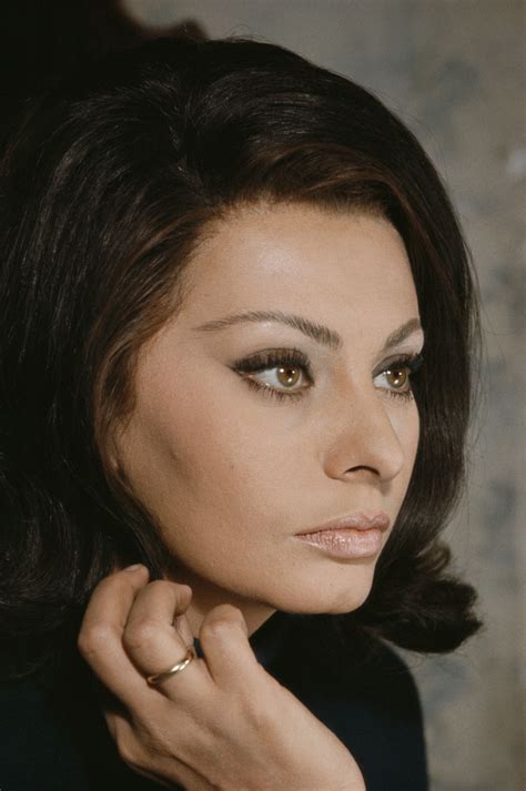 sofia lazzaro altezza|Sophia Loren Bio, bambini, età, altezza, patrimonio netto e。